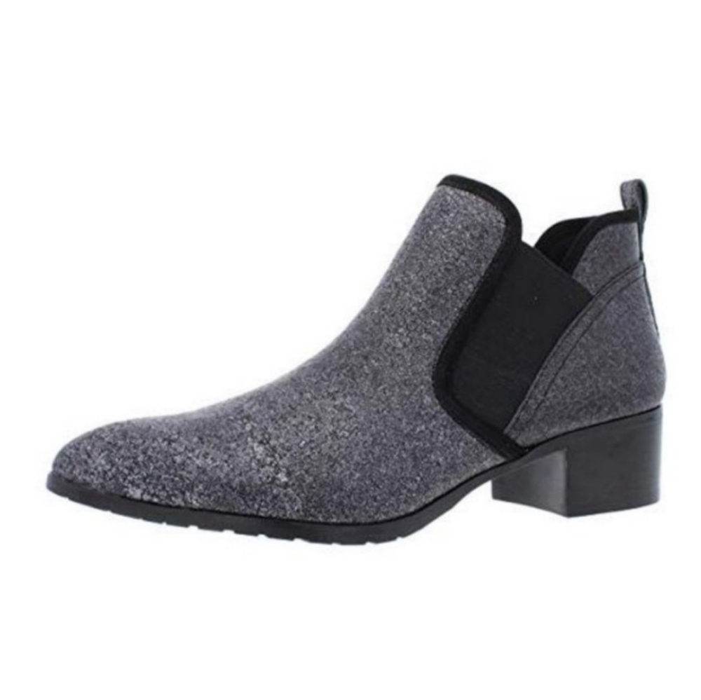 Donald J. Pliner Darla Block Heel Ankle Boots Booties Black NIB